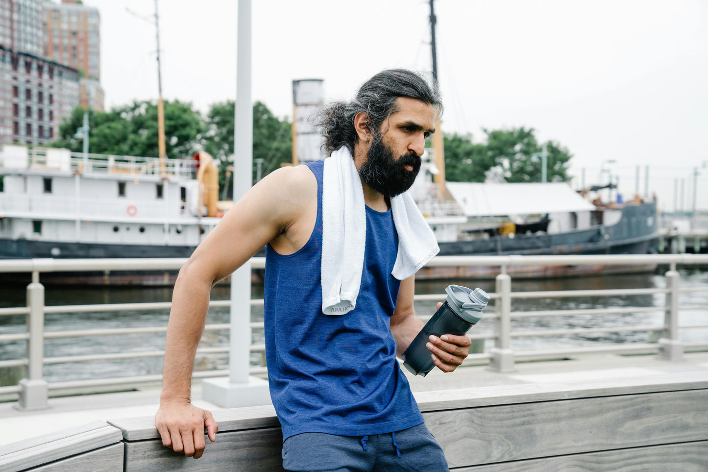 🧊Cooling Towel – Quick-Dry & Reusable Cold Wrap